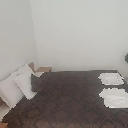 Апартамент Adonai *