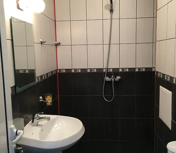 Adonai Апартамент