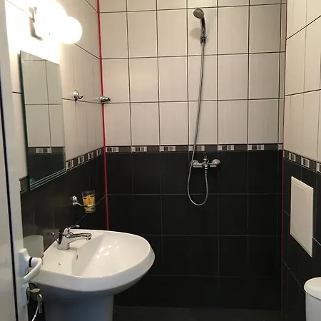 Adonai Apartment
