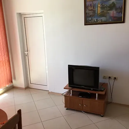 Adonai Apartment *