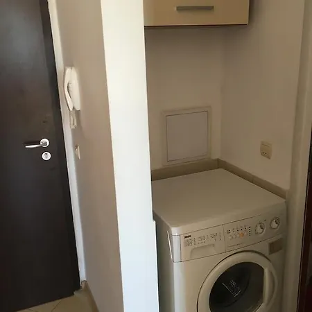 Adonai Apartment *