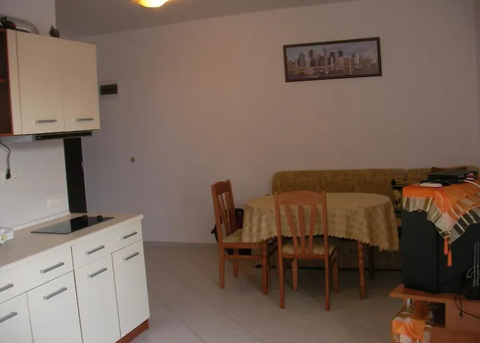 Adonai Apartament Nesebăr