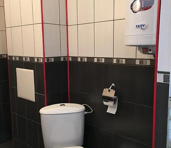 Adonai Daire Misivri